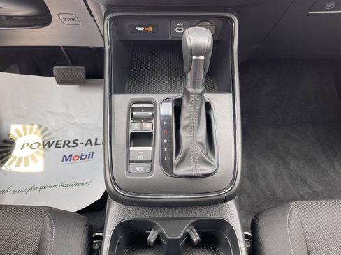 Used 2024 Honda CR-V LX image 11