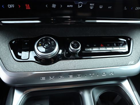 New 2026 Ford Expedition Tremor AWD/4WD image 9