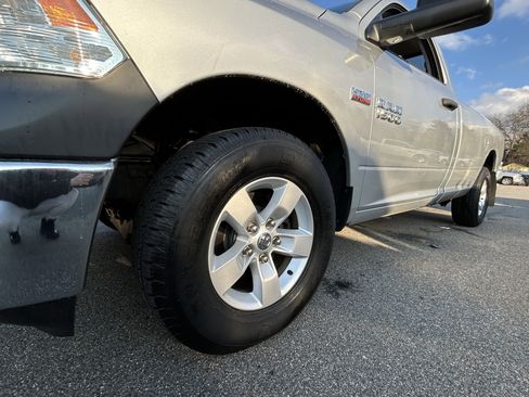 Used 2015 RAM 1500 Tradesman w/ Power & Remote Entry Group image 17