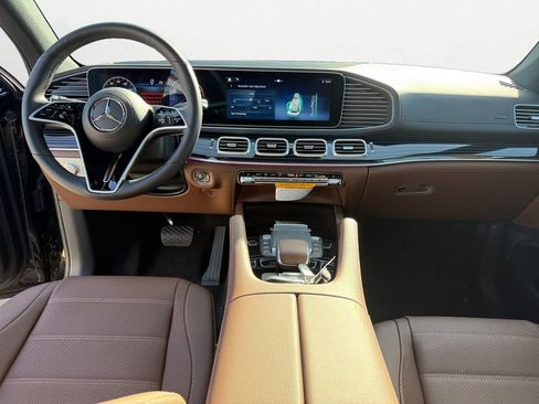 New 2026 Mercedes-Benz GLE 450 4MATIC Coupe image 9