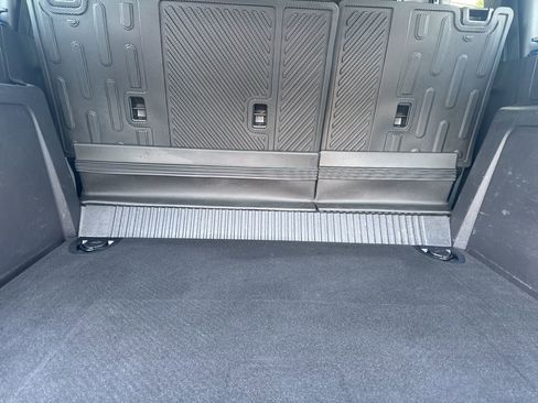 Used 2022 Ford Bronco Wildtrak image 40