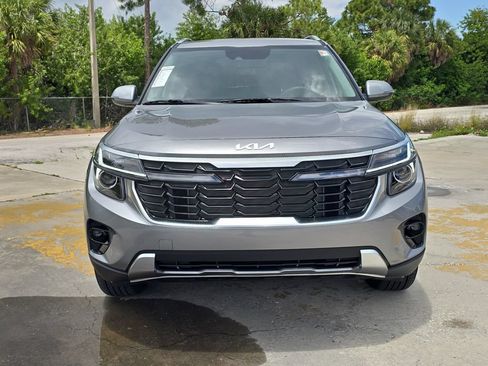 New 2026 Kia Seltos S FWD image 3