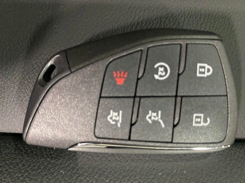 New 2026 Chevrolet Suburban Z71 w/ Comfort Package image 8