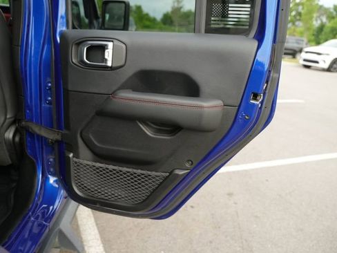 Used 2019 Jeep Wrangler Unlimited Rubicon AWD/4WD image 22
