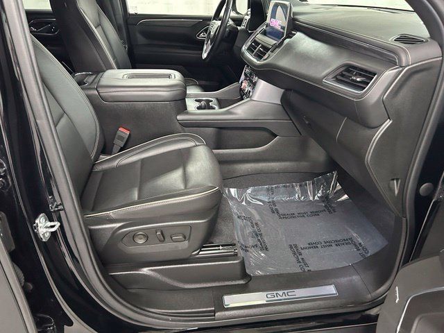 Used 2021 GMC Yukon SLT w/ SLT Luxury Plus Package AWD/4WD image 13