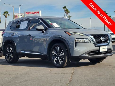 Used 2023 Nissan Rogue SL w/ SL Premium Package FWD image 32
