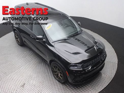 Used 2025 Dodge Durango R/T AWD/4WD image 3