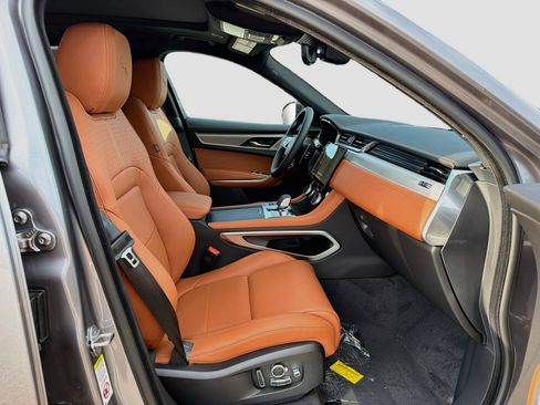 New 2026 Jaguar F-PACE R-Dynamic S AWD/4WD image 16