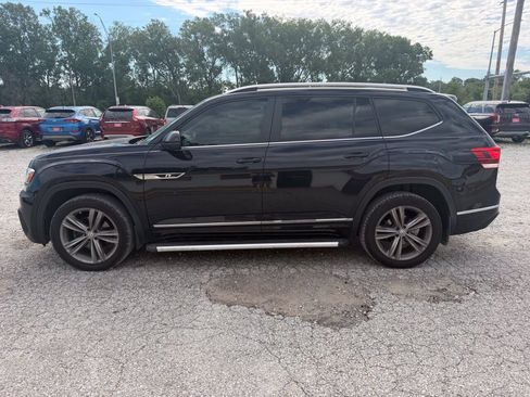 Used 2018 Volkswagen Atlas SEL w/ R-Line Package AWD/4WD image 6
