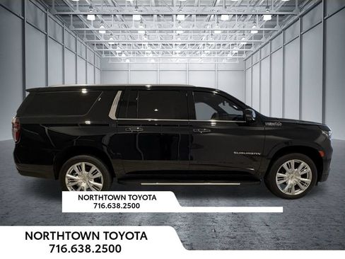 Used 2023 Chevrolet Suburban High Country AWD/4WD image 48