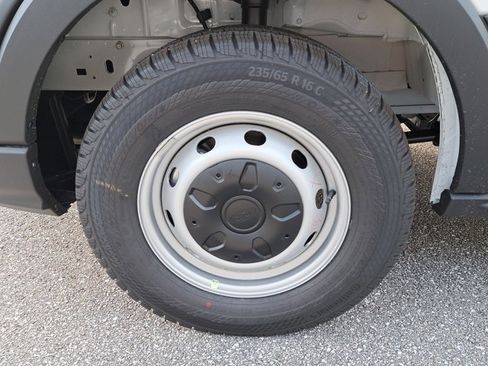 New 2026 Ford Transit 250 148 Medium Roof w/ Load Area Protection Package image 6