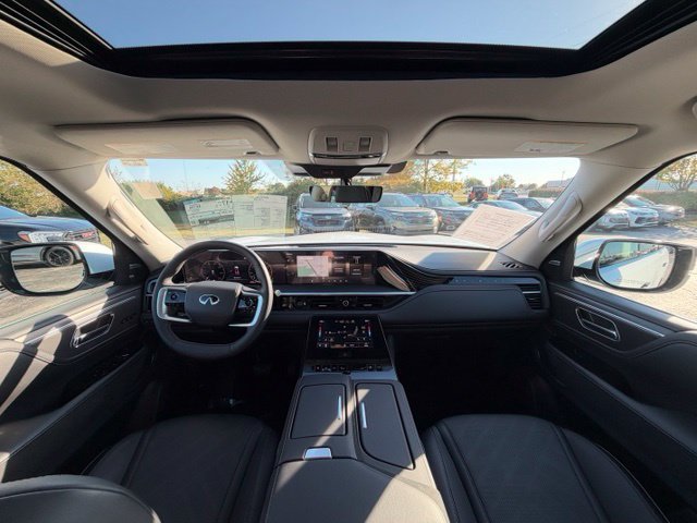 Certified 2026 INFINITI QX80 Luxe w/ Cargo Package AWD/4WD image 13