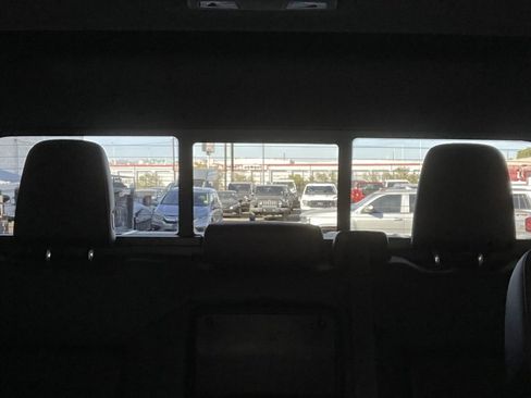 Used 2021 Chevrolet Silverado 2500 LTZ w/ LTZ Plus Package image 40