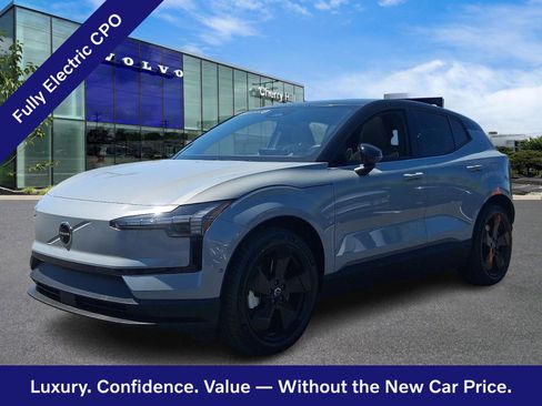 Certified 2025 Volvo EX30 Ultra w/ Protection Package Premier AWD/4WD image 3