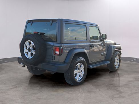 Used 2020 Jeep Wrangler Sport image 2