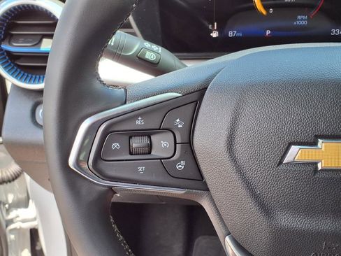 Certified 2024 Chevrolet Trax LT w/ Driver Confidence Package image 21