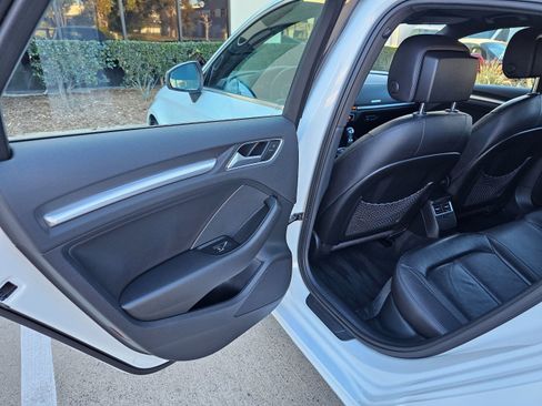 Used 2015 Audi A3 2.0T Premium w/ Audi MMI Navigation Plus image 18