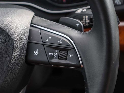 Used 2022 Audi Q5 2.0T Premium image 21