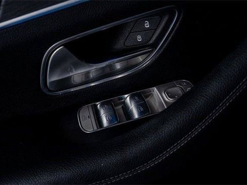 Used 2024 Mercedes-Benz GLE 450 4MATIC w/ Winter Package image 37