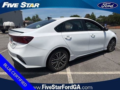 Used 2024 Kia Forte GT-Line w/ GT-Line Premium Package FWD image 3