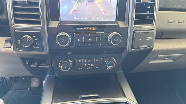 Used 2020 Ford F250 XLT w/ XLT Premium Package AWD/4WD image 13