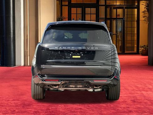 New 2026 Land Rover Range Rover SE image 11
