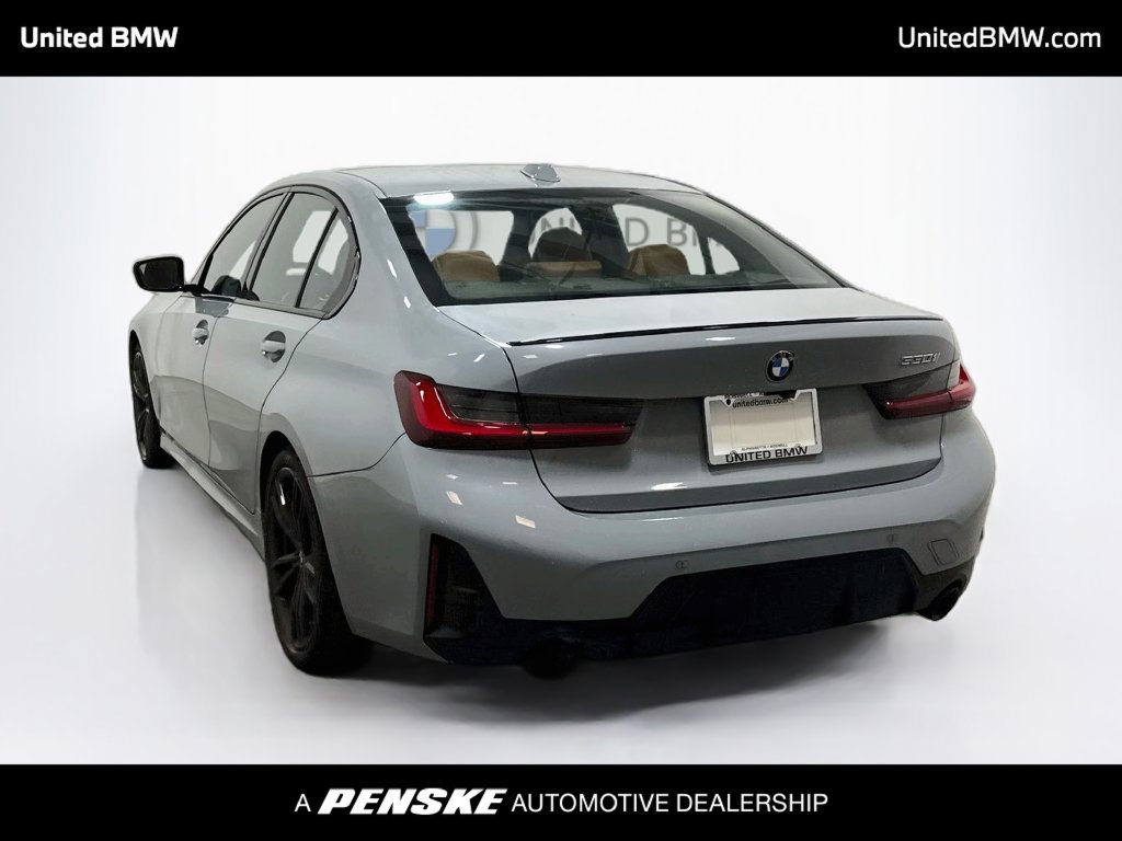 Certified 2023 BMW 330i Sedan w/ M Sport Package RWD image 7