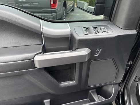 Used 2017 Ford F150 XLT w/ Equipment Group 301A Mid AWD/4WD image 14