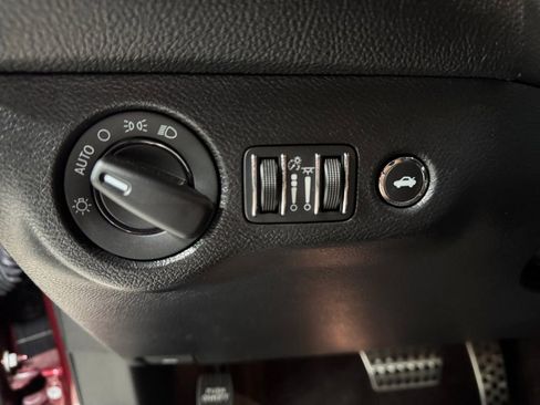 Used 2022 Dodge Challenger R/T Scat Pack image 10