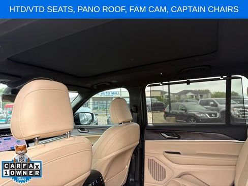 Used 2023 Jeep Grand Cherokee L Limited w/ Luxury Tech Group II AWD/4WD image 13