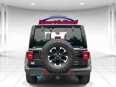 Used 2024 Jeep Wrangler Unlimited Rubicon 4xe AWD/4WD image 4