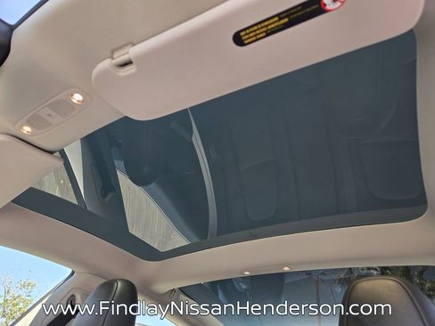 Used 2023 Tesla Model 3 Standard Range RWD image 11