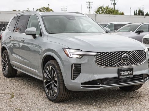 New 2026 Volvo XC90 T8 Ultra w/ Protection Package Premier AWD/4WD image 3