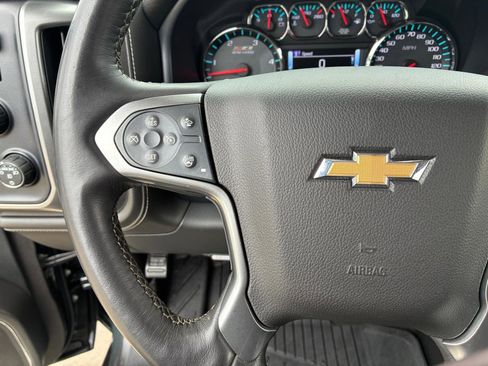 Used 2017 Chevrolet Silverado 2500 LTZ w/ Duramax Plus Package AWD/4WD image 28