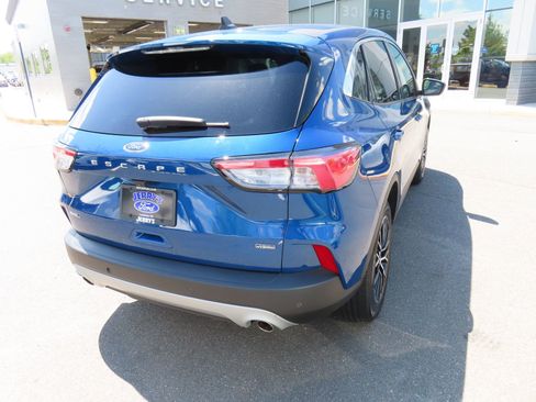 Used 2022 Ford Escape SEL FWD image 4