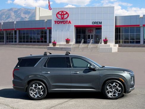 Used 2022 Hyundai Palisade Calligraphy w/ Cargo Package AWD/4WD image 3