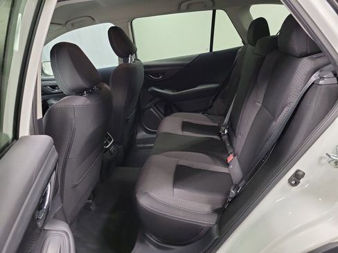 Used 2022 Subaru Outback Premium image 22