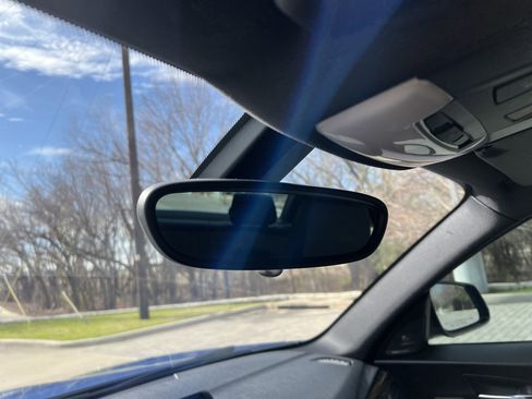 Used 2017 BMW 230i Coupe image 24