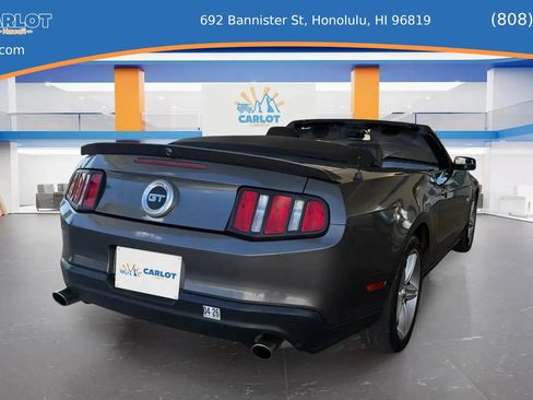 Used 2010 Ford Mustang GT RWD image 9