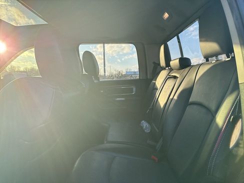 Used 2016 RAM 1500 Laramie w/ Convenience Group image 18