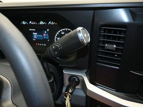 New 2026 Ford F350 4x4 Crew Cab Super Duty image 15