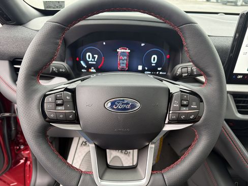 New 2026 Ford Explorer ST-Line w/ ST-Line Street Pack image 18