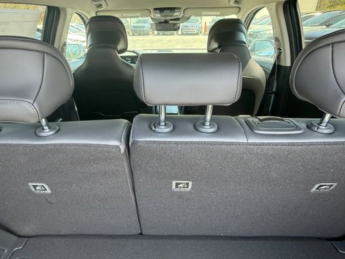 New 2025 Kia Niro EX w/ EX Cold Weather Package image 10