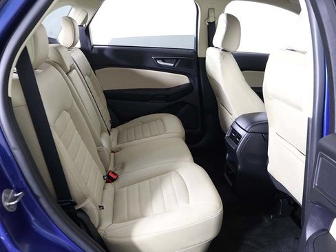 Used 2020 Ford Edge SE AWD/4WD image 31