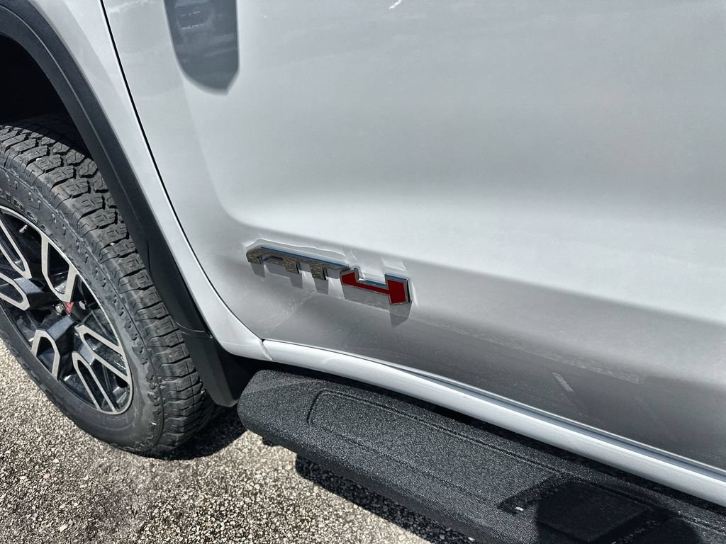 New 2026 GMC Sierra 1500 AT4 w/ AT4 Premium Package AWD/4WD image 14