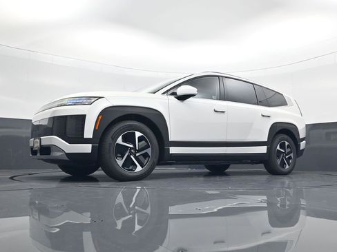 New 2026 Hyundai Ioniq 9 S image 22