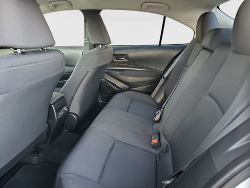 Certified 2025 Toyota Corolla LE w/ Convenience Package image 17