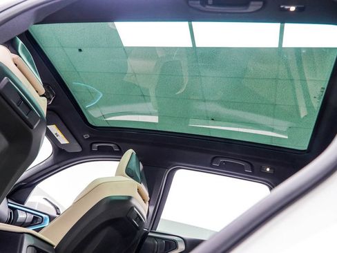 Used 2025 BMW X3 xDrive30i w/ Premium Package image 43