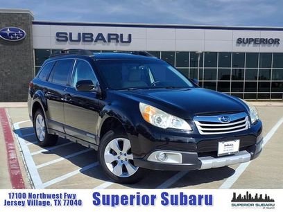 Used 2011 Subaru Outback 2.5i Limited w/ PWR Moonroof Pkg