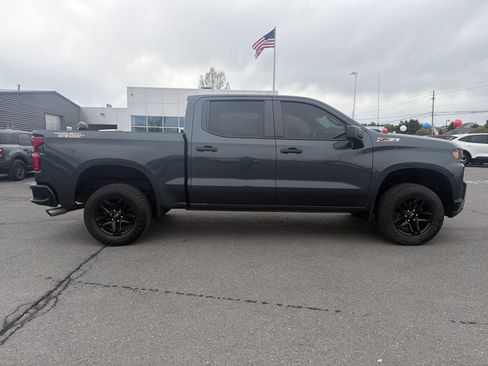 Used 2021 Chevrolet Silverado 1500 Custom Trail Boss AWD/4WD image 2